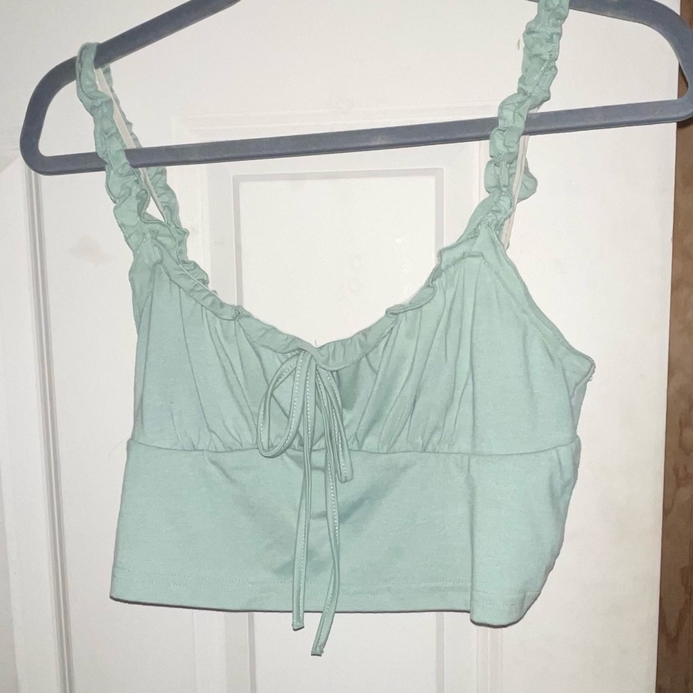 green crop top